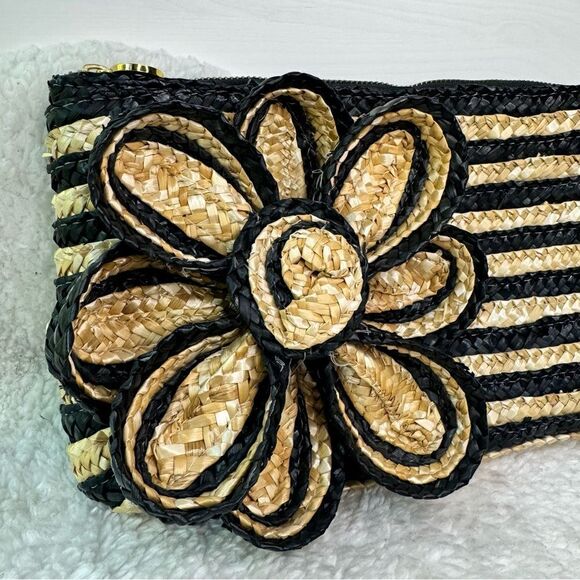 MudPie Clutch Flower Handbag Natural Woven Wheat Straw black Gold Accent Stripes - Picture 6 of 16